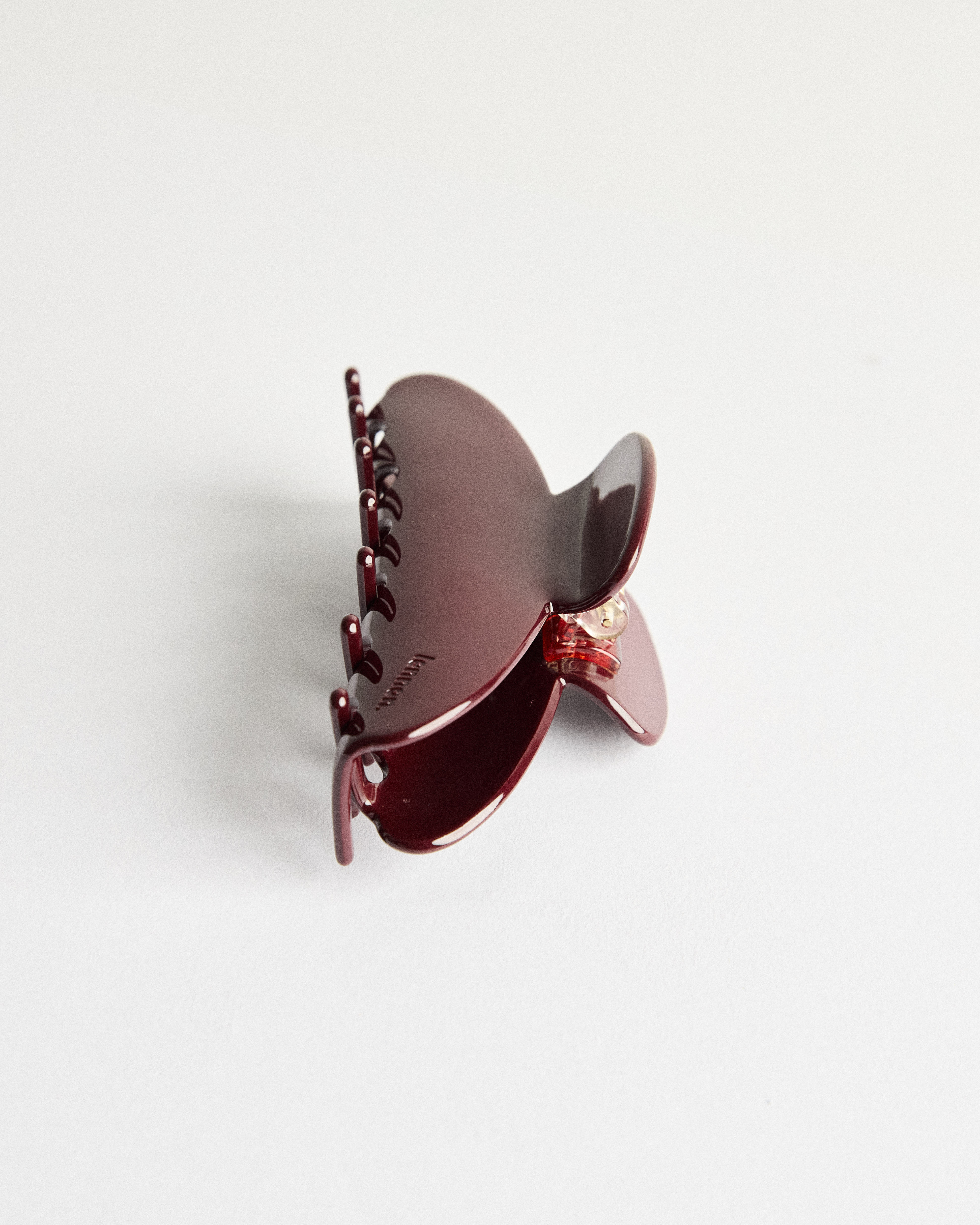 Claw Clip in Cherry